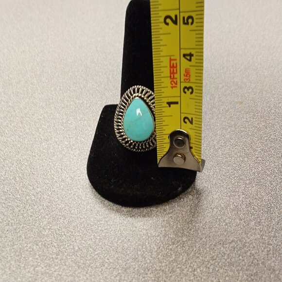 Navajo Handmade Kingman Turquoise Sterling Silver Ring - Picture 6 of 6